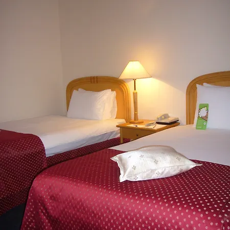 Ramada By Wyndham Center