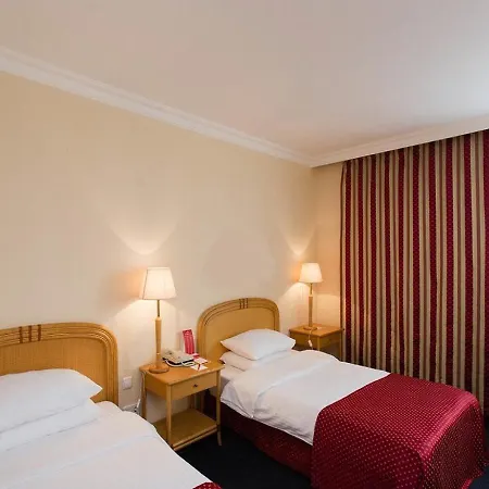 Ramada By Wyndham Center Sofya