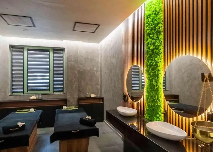 Ramada By Wyndham Center София