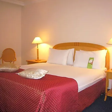 Ramada By Wyndham Center 4* 소피아