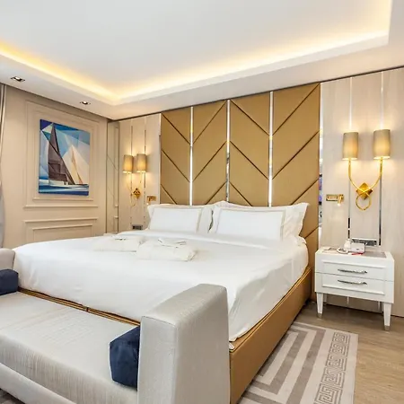 Ramada By Wyndham Center