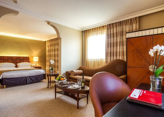 Ramada By Wyndham Center 4* Σόφια