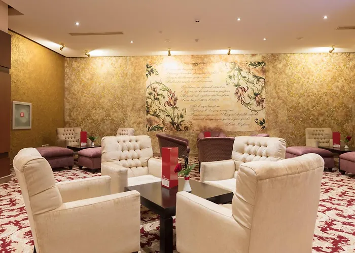 Ξενοδοχείο Ramada By Wyndham Center