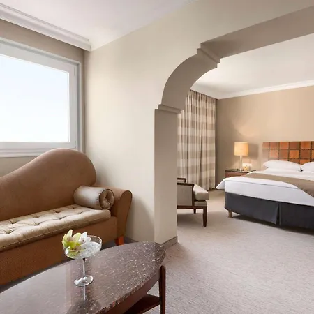 Ramada By Wyndham Center Sofia