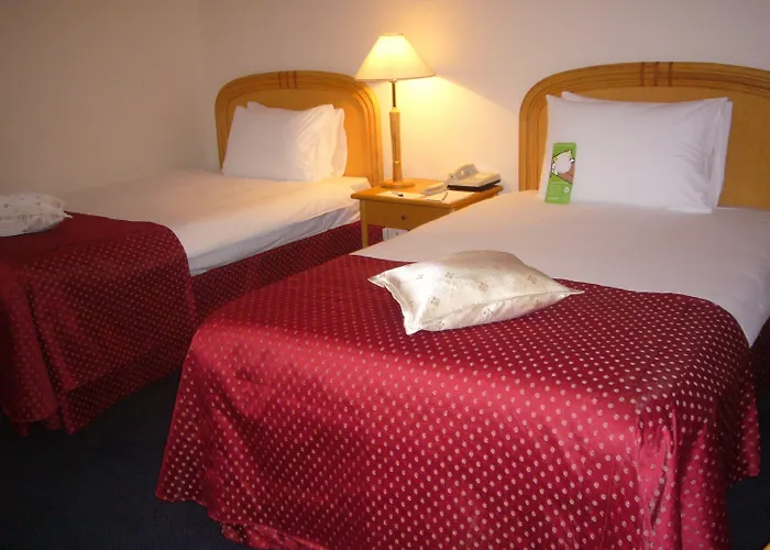 Ramada By Wyndham Center Hotel 4*